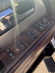 2015 Ford Expedition Platinum Max   - Photo 19 - Stuarts Draft, VA 24477