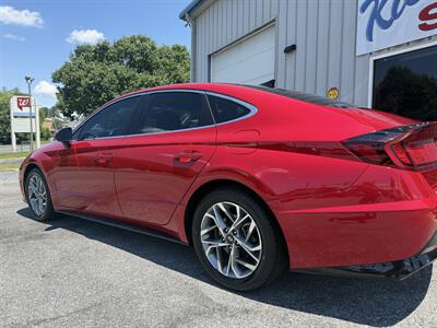 2020 Hyundai Sonata SEL   - Photo 10 - Stuarts Draft, VA 24477