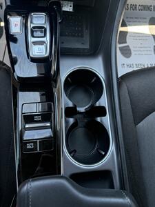 2020 Hyundai Sonata SEL   - Photo 19 - Stuarts Draft, VA 24477