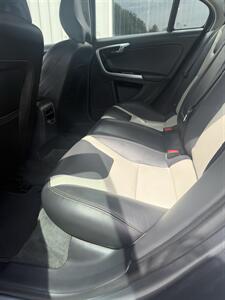 2017 Volvo S60 Cross Country T5 Platinum - Photo 27 - Stuarts Draft, VA 24477