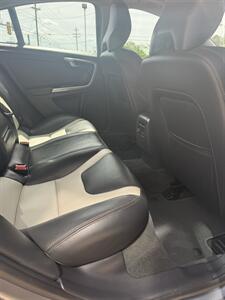 2017 Volvo S60 Cross Country T5 Platinum - Photo 29 - Stuarts Draft, VA 24477