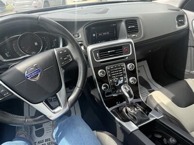 2017 Volvo S60 Cross Country T5 Platinum - Photo 15 - Stuarts Draft, VA 24477