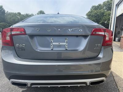 2017 Volvo S60 Cross Country T5 Platinum - Photo 8 - Stuarts Draft, VA 24477
