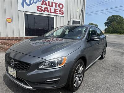 2017 Volvo S60 Cross Country T5 Platinum - Photo 3 - Stuarts Draft, VA 24477