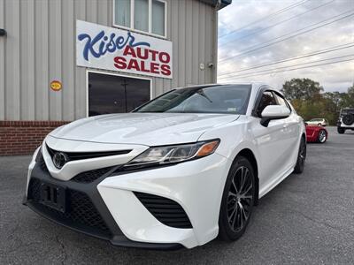 2019 Toyota Camry SE   - Photo 3 - Stuarts Draft, VA 24477