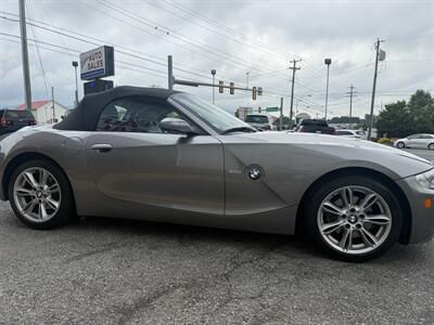 2005 BMW Z4 3.0i - Photo 5 - Stuarts Draft, VA 24477