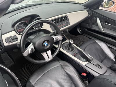 2005 BMW Z4 3.0i - Photo 19 - Stuarts Draft, VA 24477