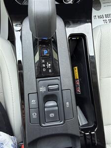2024 Toyota Prius XLE - Photo 21 - Stuarts Draft, VA 24477