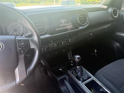 2016 Toyota Tacoma TRD Sport   - Photo 20 - Stuarts Draft, VA 24477