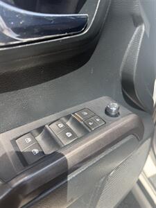 2016 Toyota Tacoma TRD Sport   - Photo 19 - Stuarts Draft, VA 24477