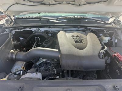 2016 Toyota Tacoma TRD Sport   - Photo 32 - Stuarts Draft, VA 24477