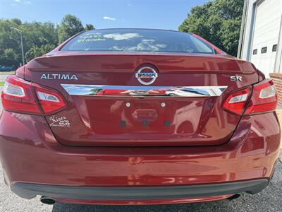 2016 Nissan Altima 2.5 SR   - Photo 8 - Stuarts Draft, VA 24477
