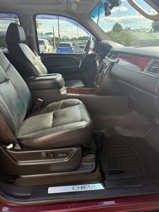 2009 Chevrolet Avalanche LTZ - Photo 34 - Stuarts Draft, VA 24477
