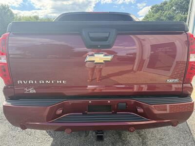 2009 Chevrolet Avalanche LTZ - Photo 8 - Stuarts Draft, VA 24477