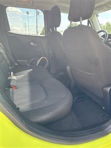 2017 Jeep Renegade Latitude   - Photo 27 - Stuarts Draft, VA 24477