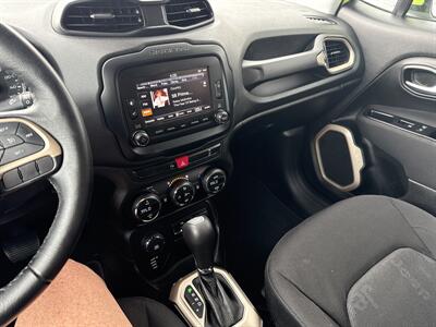2017 Jeep Renegade Latitude   - Photo 16 - Stuarts Draft, VA 24477