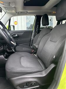 2017 Jeep Renegade Latitude   - Photo 13 - Stuarts Draft, VA 24477
