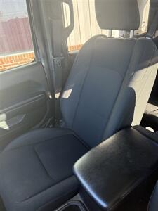 2021 Jeep Gladiator Sport S   - Photo 22 - Stuarts Draft, VA 24477