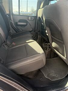 2021 Jeep Gladiator Sport S   - Photo 25 - Stuarts Draft, VA 24477