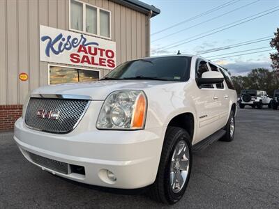 2012 GMC Yukon SLT   - Photo 3 - Stuarts Draft, VA 24477