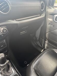 2023 Jeep Wrangler Sahara 4xe - Photo 30 - Stuarts Draft, VA 24477