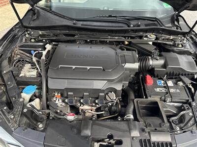 2016 Honda Accord EX-L V6   - Photo 32 - Stuarts Draft, VA 24477