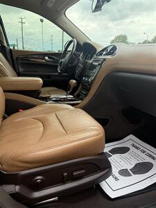 2017 Buick Enclave Leather   - Photo 38 - Stuarts Draft, VA 24477