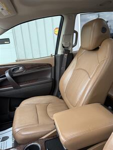 2017 Buick Enclave Leather   - Photo 24 - Stuarts Draft, VA 24477