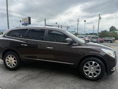 2017 Buick Enclave Leather   - Photo 6 - Stuarts Draft, VA 24477