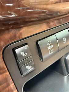 2017 Buick Enclave Leather   - Photo 28 - Stuarts Draft, VA 24477