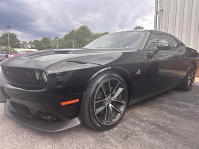2015 Dodge Challenger R/T Scat Pack   - Photo 4 - Stuarts Draft, VA 24477