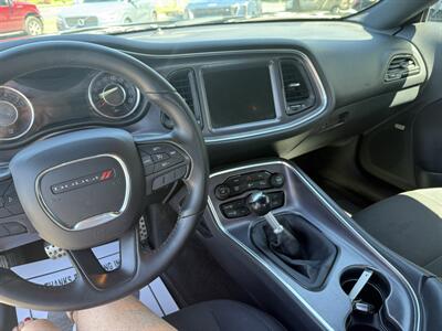 2015 Dodge Challenger R/T Scat Pack   - Photo 21 - Stuarts Draft, VA 24477