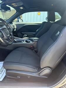 2015 Dodge Challenger R/T Scat Pack   - Photo 18 - Stuarts Draft, VA 24477