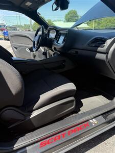 2015 Dodge Challenger R/T Scat Pack   - Photo 32 - Stuarts Draft, VA 24477