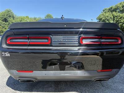 2015 Dodge Challenger R/T Scat Pack   - Photo 11 - Stuarts Draft, VA 24477