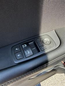 2015 Dodge Challenger R/T Scat Pack   - Photo 20 - Stuarts Draft, VA 24477