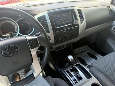 2014 Toyota Tacoma SR5 BAJA   - Photo 17 - Stuarts Draft, VA 24477