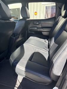 2022 Toyota Tacoma Limited   - Photo 29 - Stuarts Draft, VA 24477