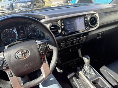2022 Toyota Tacoma Limited   - Photo 21 - Stuarts Draft, VA 24477