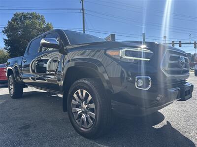 2022 Toyota Tacoma Limited   - Photo 4 - Stuarts Draft, VA 24477