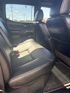 2022 Toyota Tacoma Limited   - Photo 30 - Stuarts Draft, VA 24477