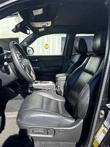 2022 Toyota Tacoma Limited   - Photo 16 - Stuarts Draft, VA 24477
