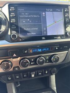2022 Toyota Tacoma Limited   - Photo 22 - Stuarts Draft, VA 24477