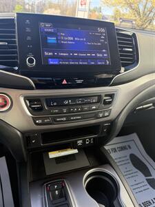 2023 Honda Ridgeline RTL-E   - Photo 19 - Stuarts Draft, VA 24477