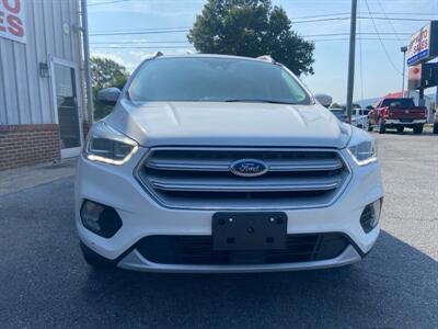 2019 Ford Escape Titanium   - Photo 4 - Stuarts Draft, VA 24477