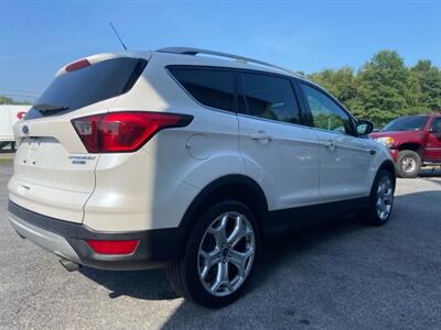 2019 Ford Escape Titanium   - Photo 8 - Stuarts Draft, VA 24477