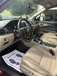 2017 Honda Ridgeline RTL - Photo 16 - Stuarts Draft, VA 24477