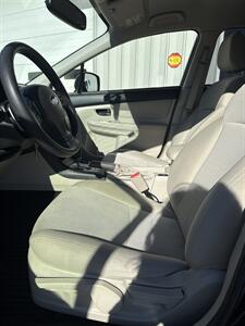 2014 Subaru XV Crosstrek 2.0i Premium   - Photo 14 - Stuarts Draft, VA 24477