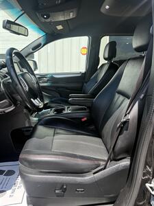 2017 Dodge Grand Caravan GT - Photo 14 - Stuarts Draft, VA 24477