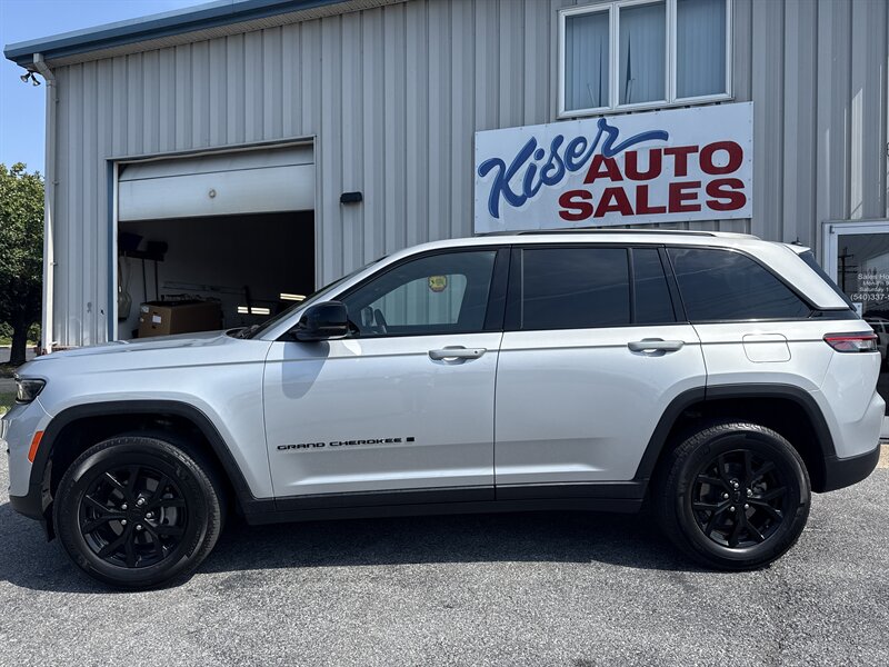 2024 Jeep Grand Cherokee Altitude X photo 5